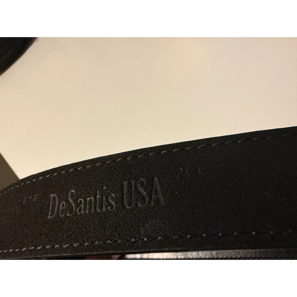 DeSantis USA B12 Black Leather Classic Belt Silver‎ Buckle Mens Size 44